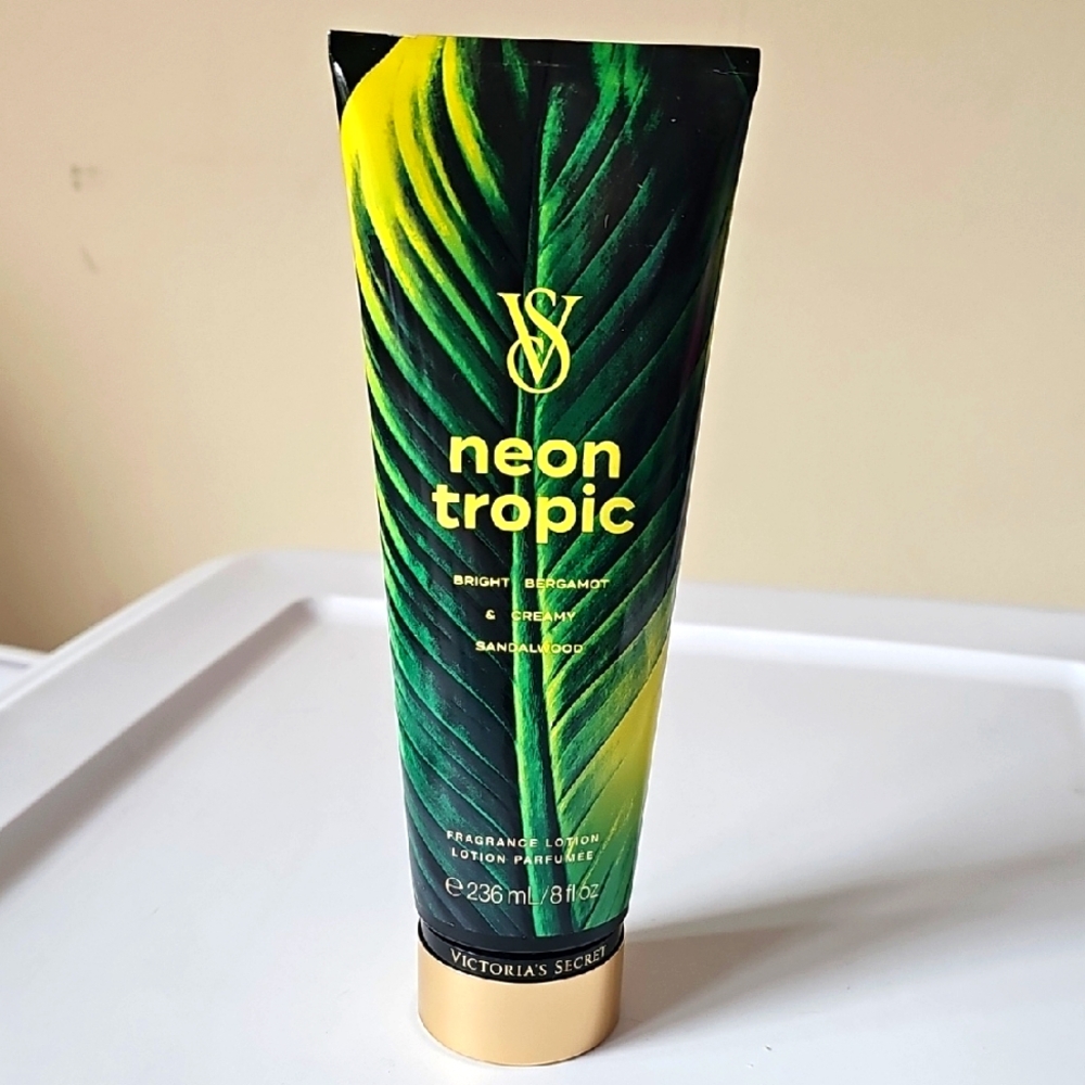 Victoria's Secret Neon Tropic Fragrance Lotion